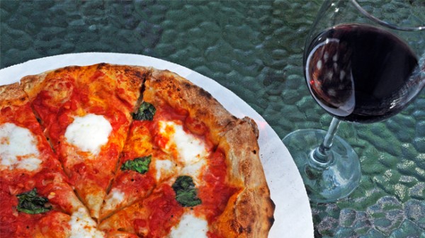 red with pie red wine pizza